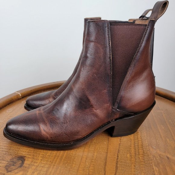 NEW LUCCHESE ELLA CHELSEA BOOT Woman Size 7.5B ***Never Worn*** - Picture 3 of 6